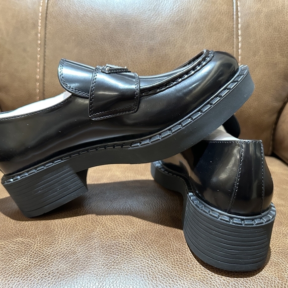 Prada Black Loafers with Chunky Sole and Penny Design - Picture 5 of 5